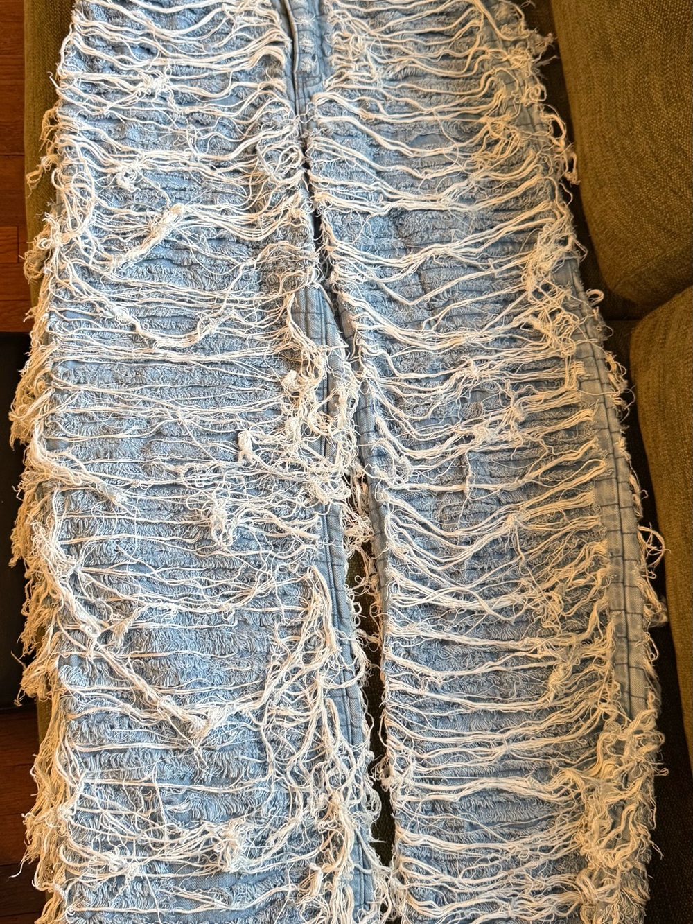 AKIRA Extreme Distressed Shredded Wide Leg Jeans Size 9